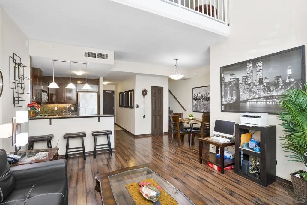 1240 India St 104, San Diego, California 92101 home-pic-8